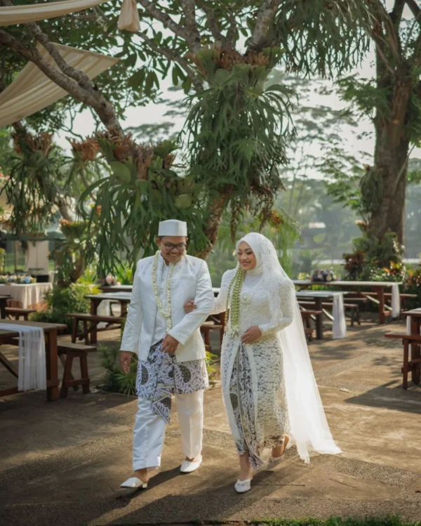Paket Wedding di Taman Indie Resto Malang