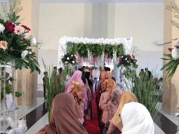 Paket Wedding di GOR Kelapa Dua Wetan Ciracas Jakarta Timur