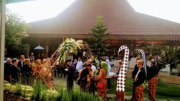 Paket Wedding di Payon Joglo Depok - Gambar 2